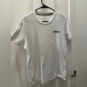 Adidas T-shirt size medium